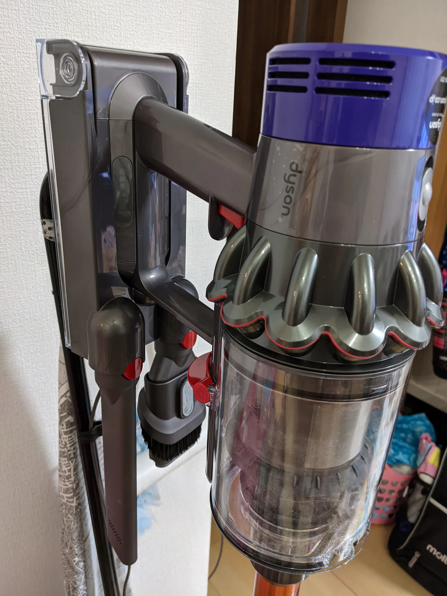 Dyson Cyclone V10 Fluffy を購入 | hayase.tvブログ